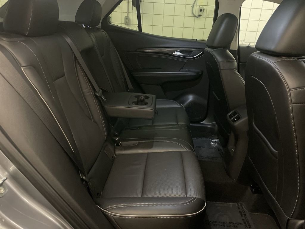 Used 2021 Buick Envision Essence FWD image 19