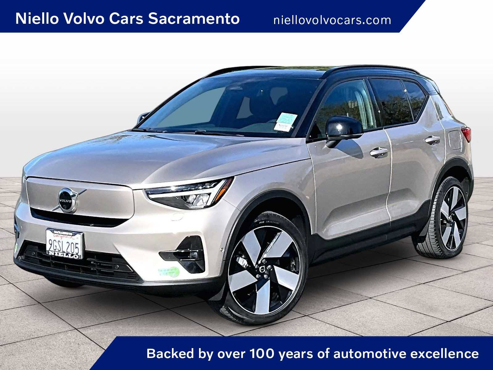 Used 2023 Volvo XC40 Recharge Plus w/ Protection Package Premier image 1