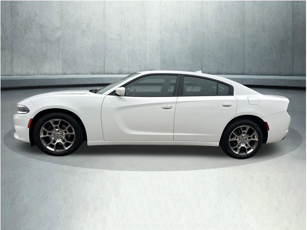 Used 2016 Dodge Charger SXT w/ AWD Plus Group image 2