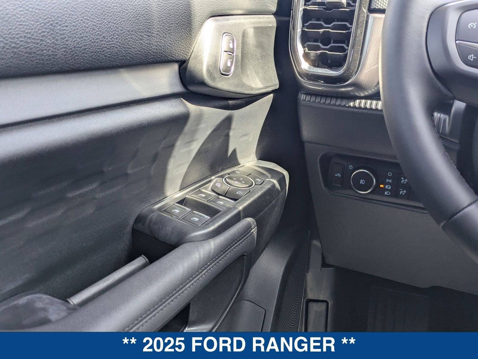 New 2025 Ford Ranger XLT w/ Black Appearance Package image 22
