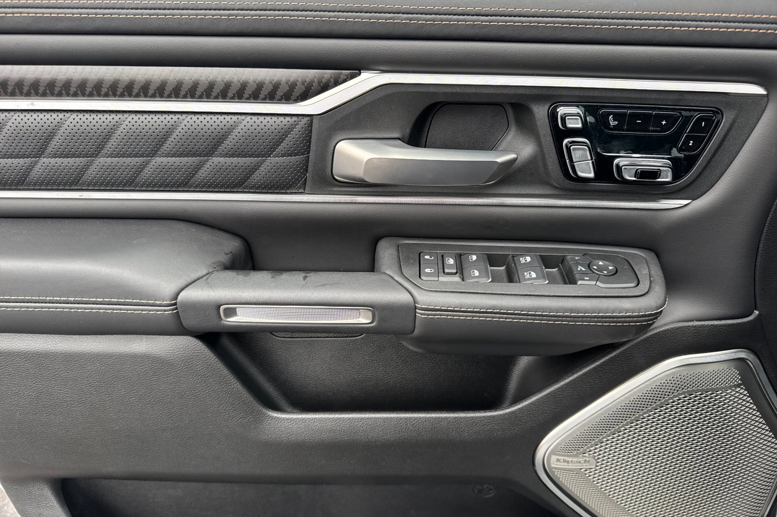 New 2026 RAM 1500 Tungsten w/ Trailer Tow Group image 10