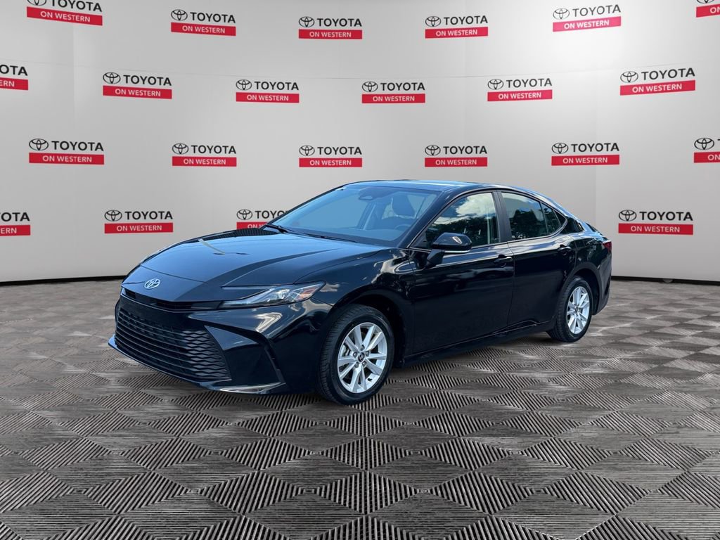 Certified 2025 Toyota Camry LE AWD/4WD image 1