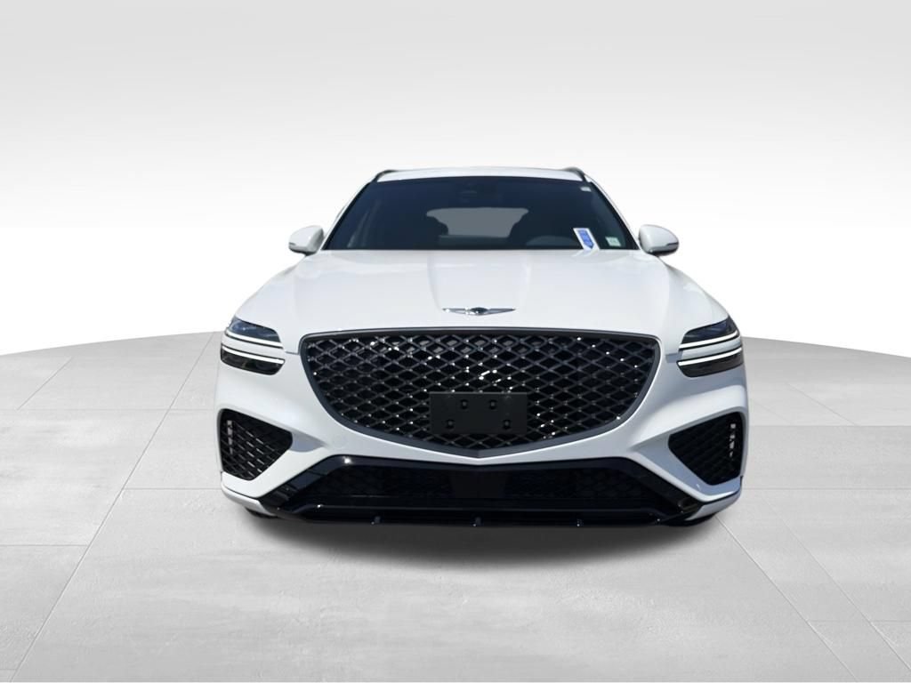 Certified 2025 Genesis GV70 3.5T Sport AWD/4WD image 11