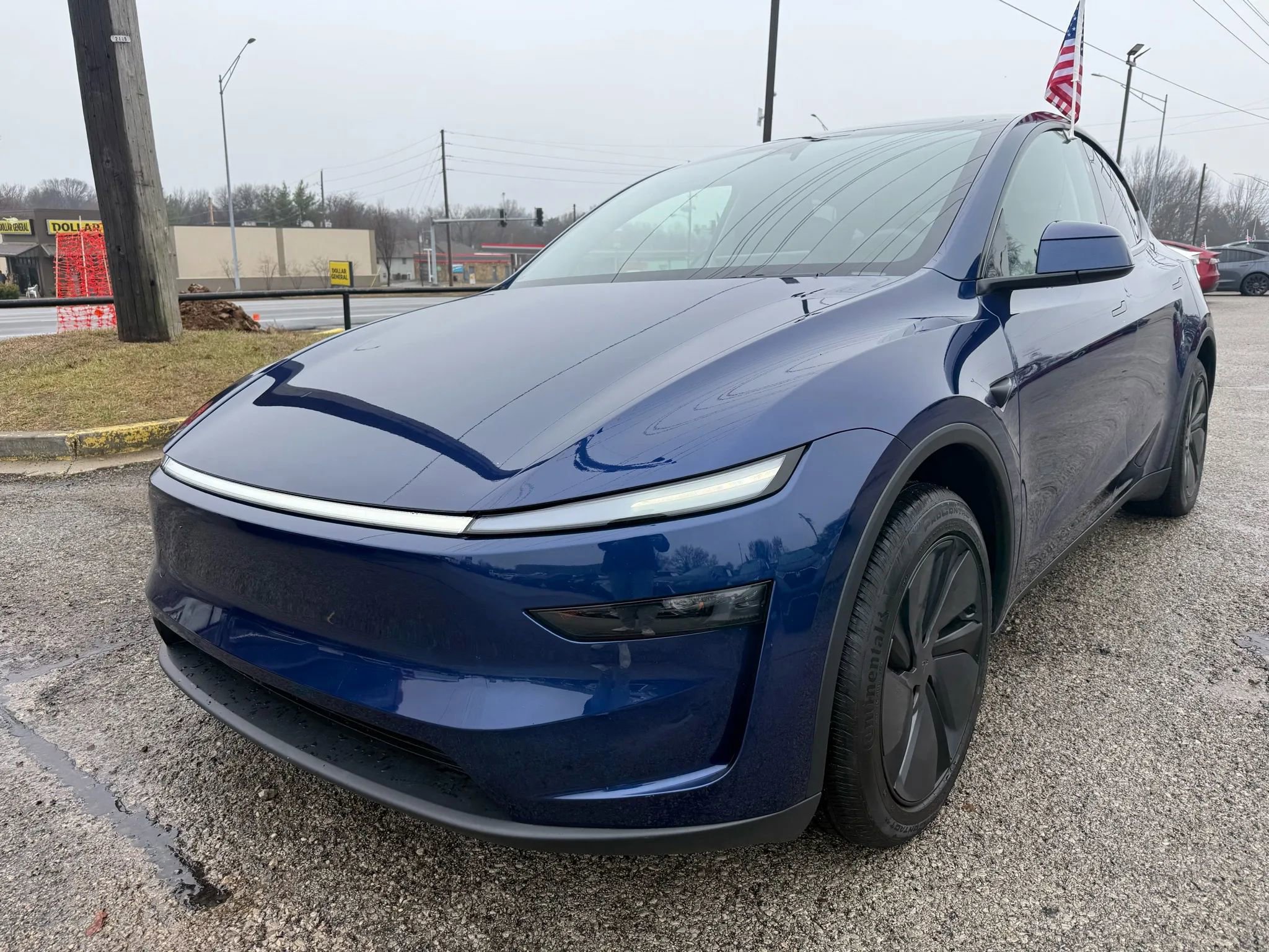 Used 2026 Tesla Model Y Long Range image 8