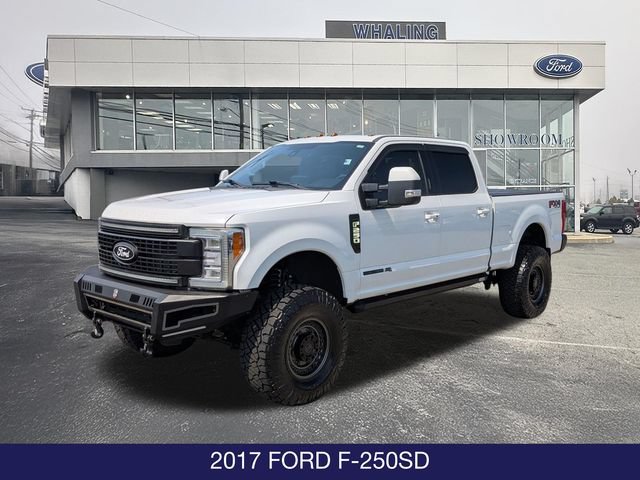 Used 2017 Ford F250 Lariat w/ Lariat Ultimate Package AWD/4WD image 3