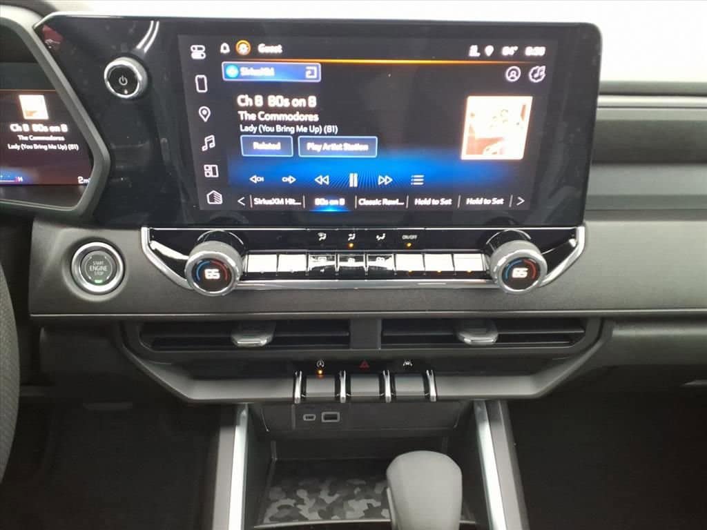 New 2026 Chevrolet Colorado Trail Boss AWD/4WD image 22