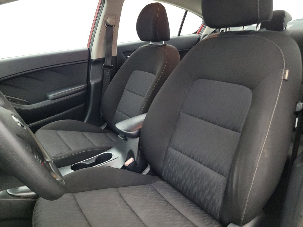 Used 2016 Kia Forte LX FWD image 17