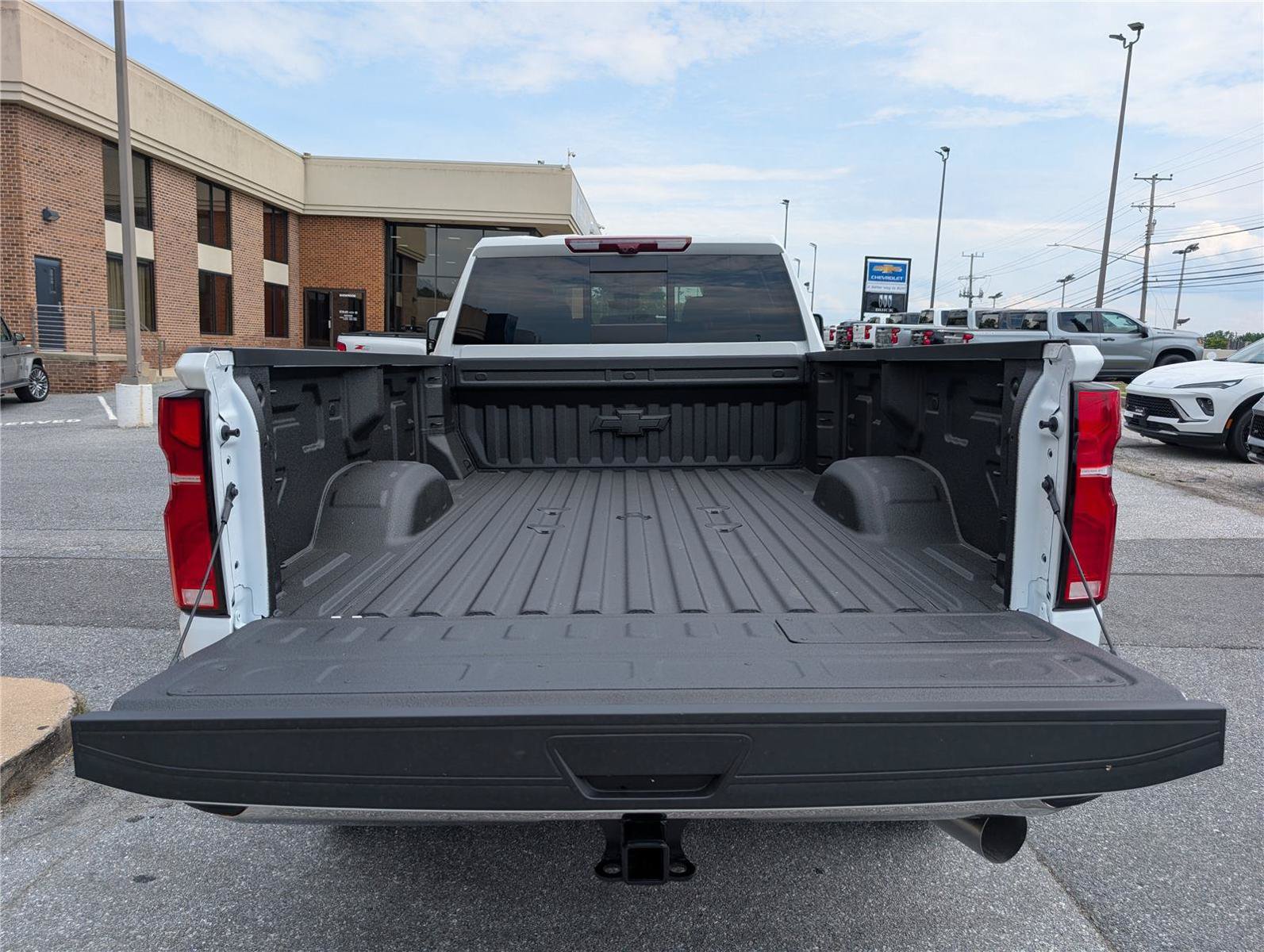 New 2026 Chevrolet Silverado 3500 LTZ w/ LTZ Convenience Package AWD/4WD image 10