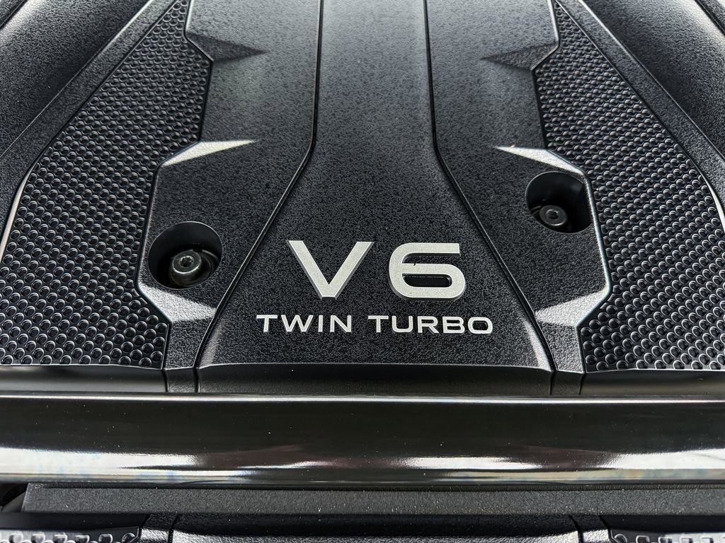 Certified 2024 Nissan Z Performance w/ Floor Mat Package image 11