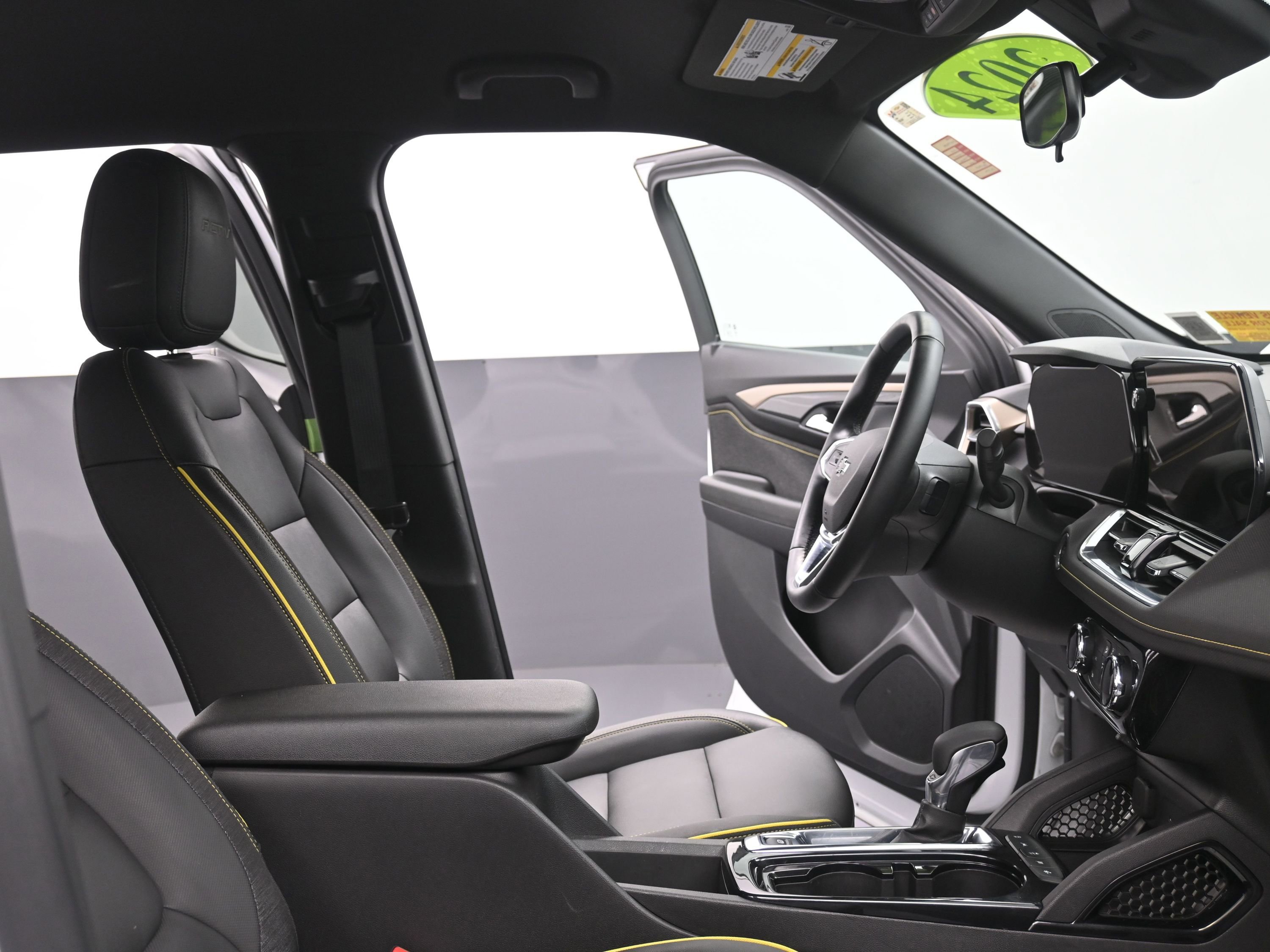 Used 2024 Chevrolet TrailBlazer ACTIV image 19