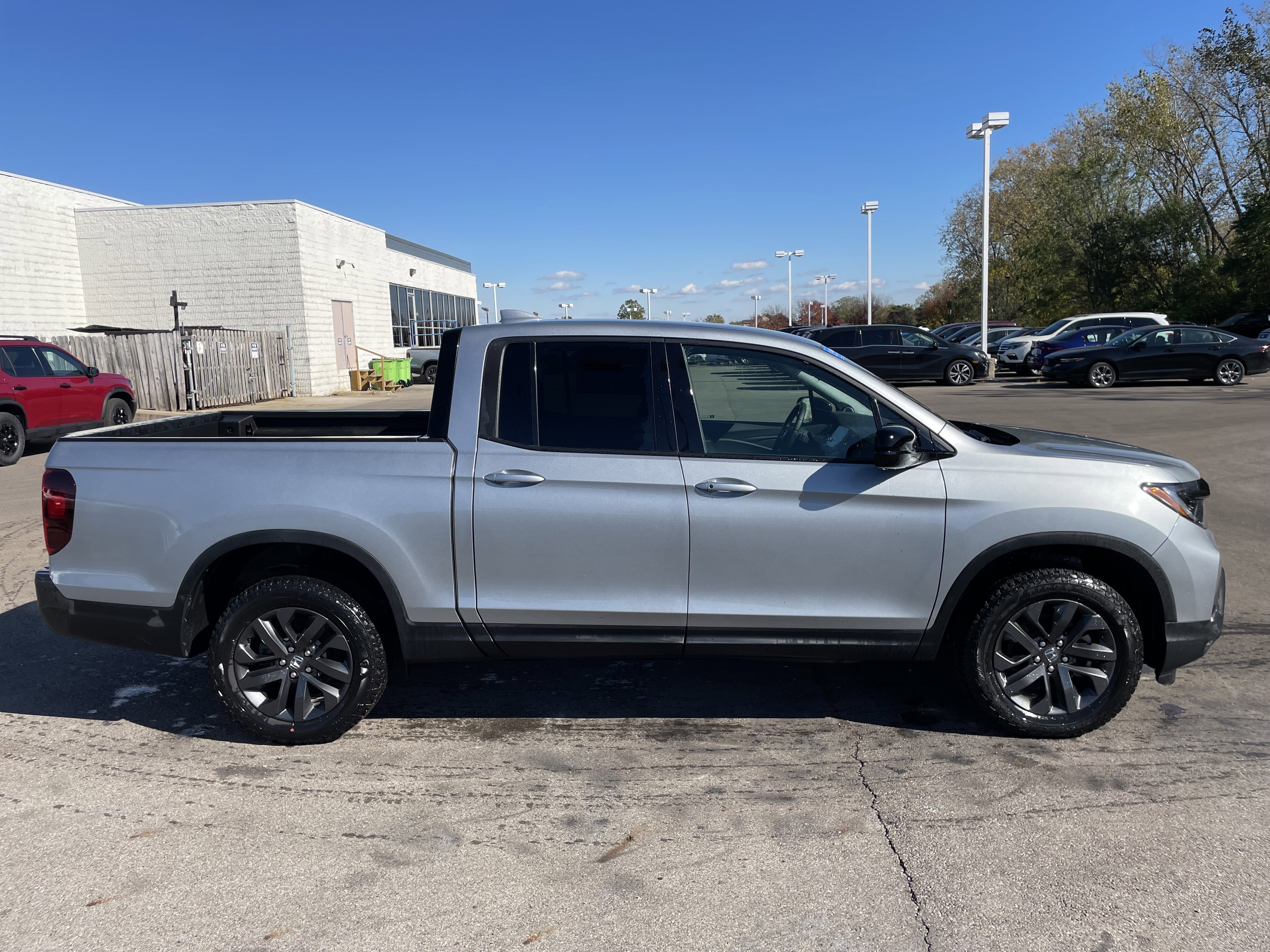 Certified 2025 Honda Ridgeline Sport image 21