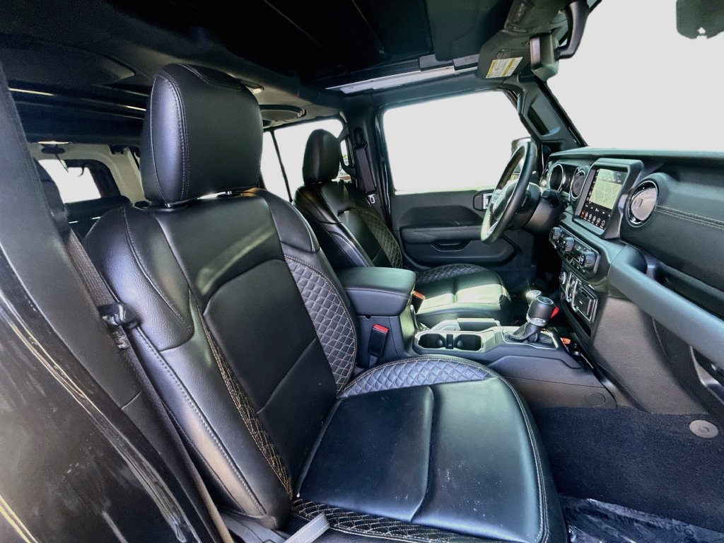 Certified 2022 Jeep Wrangler Unlimited Sahara AWD/4WD image 29