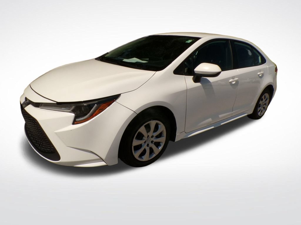 Used 2021 Toyota Corolla LE FWD image 2