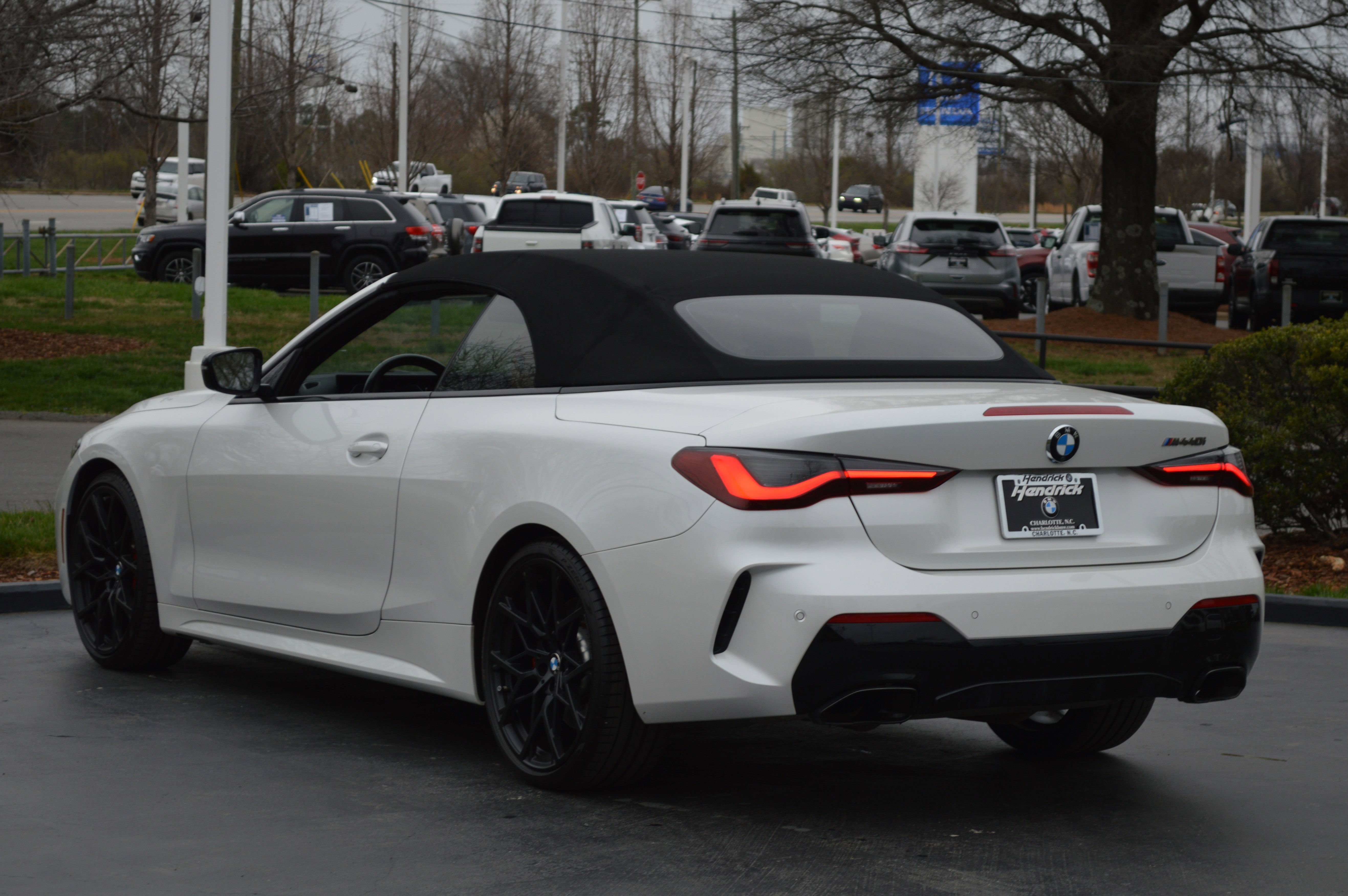 Certified 2024 BMW M440i Convertible w/ Premium Package image 17