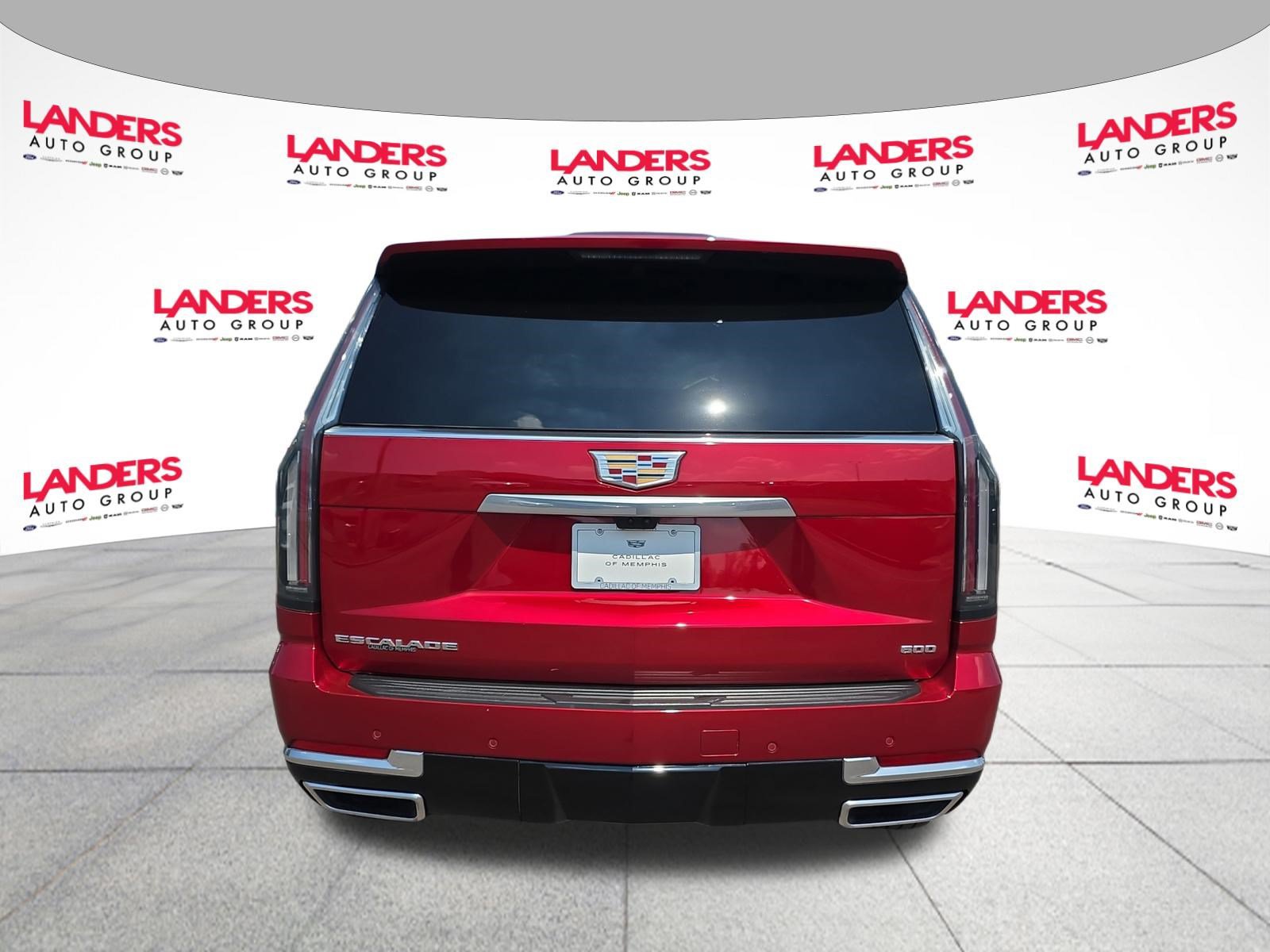 Used 2026 Cadillac Escalade Luxury w/ Touring Package AWD/4WD image 4