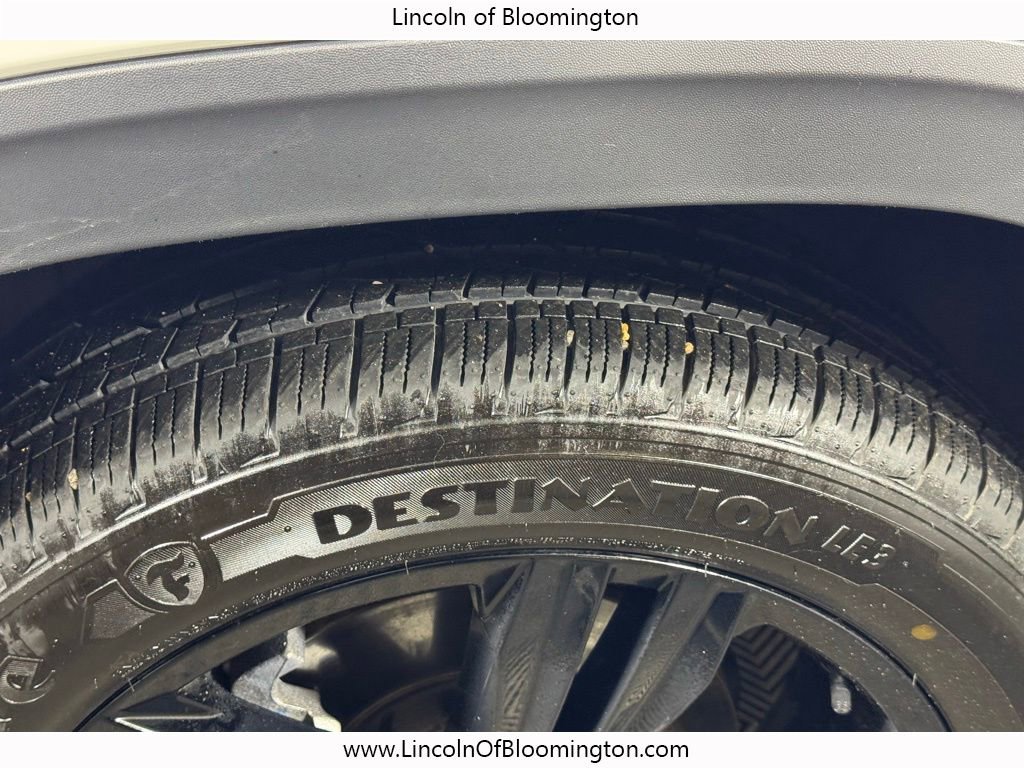 Used 2023 Volkswagen Atlas SEL R-Line image 13