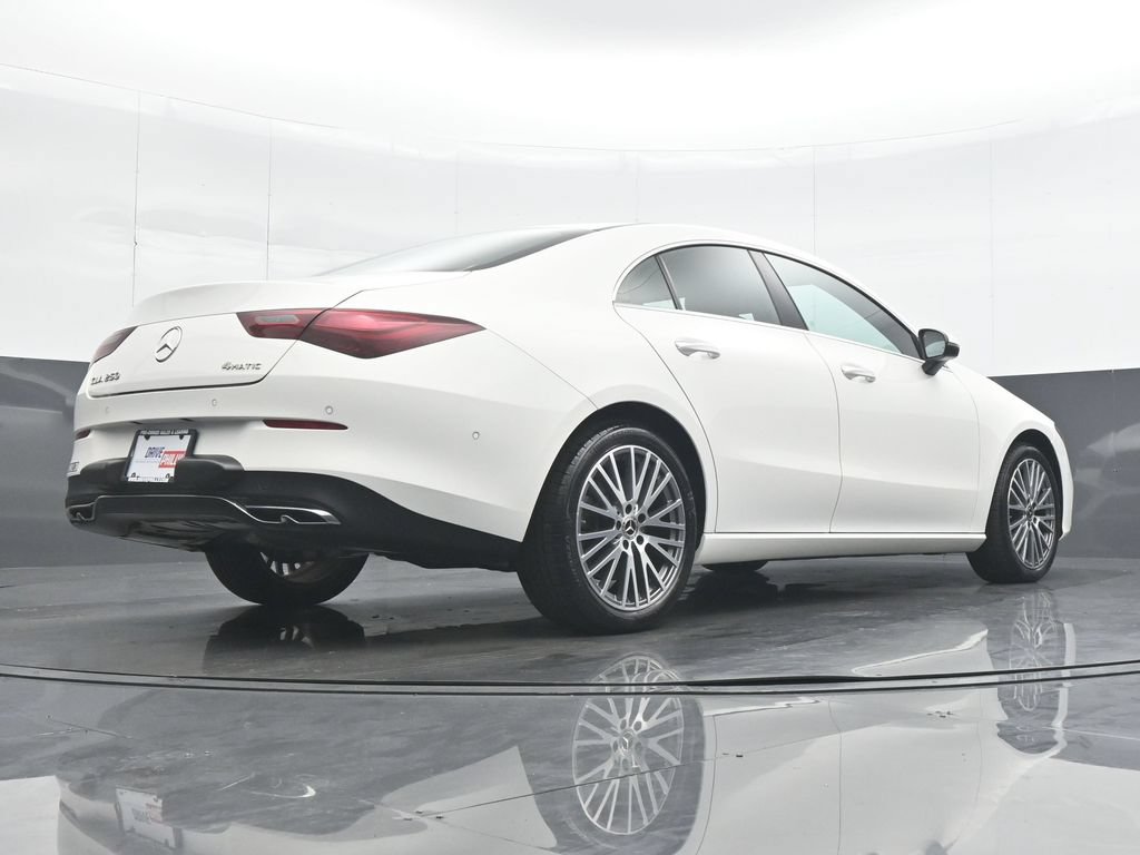 Used 2025 Mercedes-Benz CLA 250 4MATIC image 35