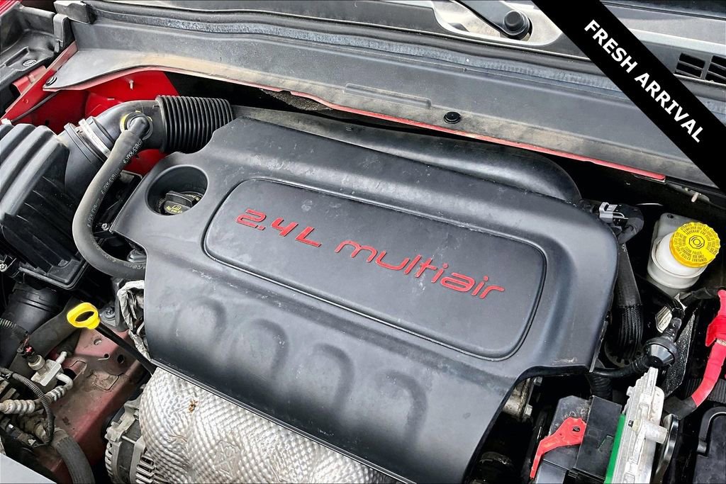 Used 2021 Jeep Renegade Latitude FWD image 29