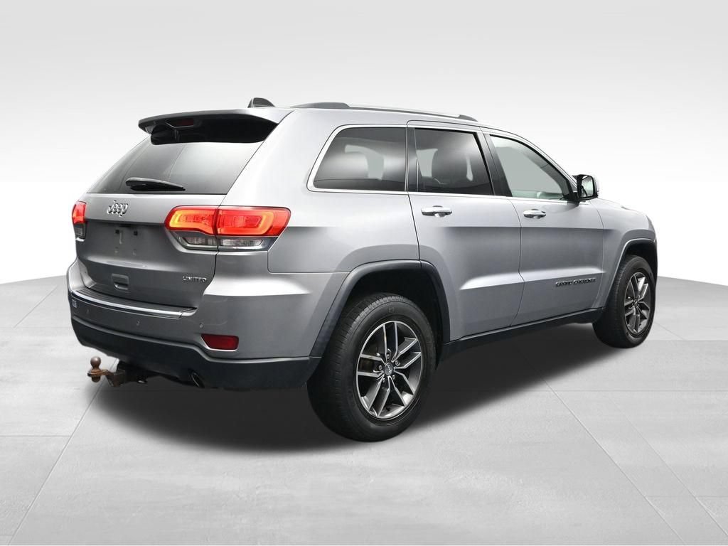 Used 2018 Jeep Grand Cherokee Limited AWD/4WD image 5