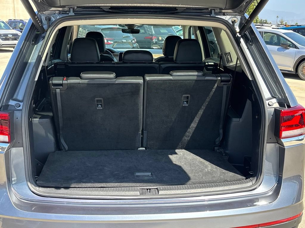 Used 2025 Volkswagen Atlas SE FWD image 21