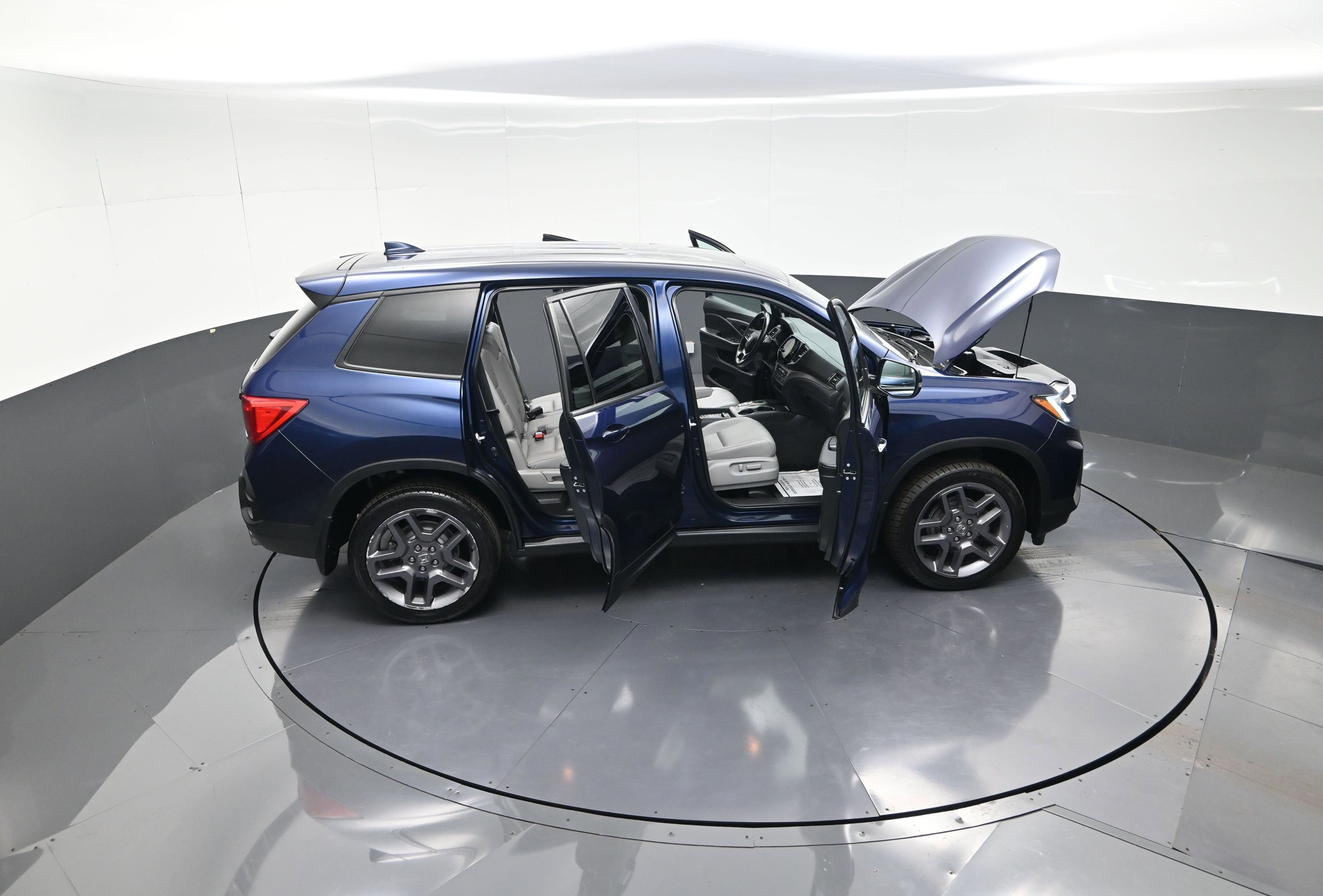 Used 2023 Honda Passport EX-L image 14