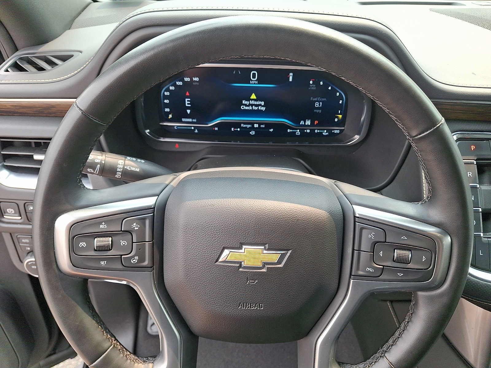 Used 2024 Chevrolet Tahoe Premier AWD/4WD image 21