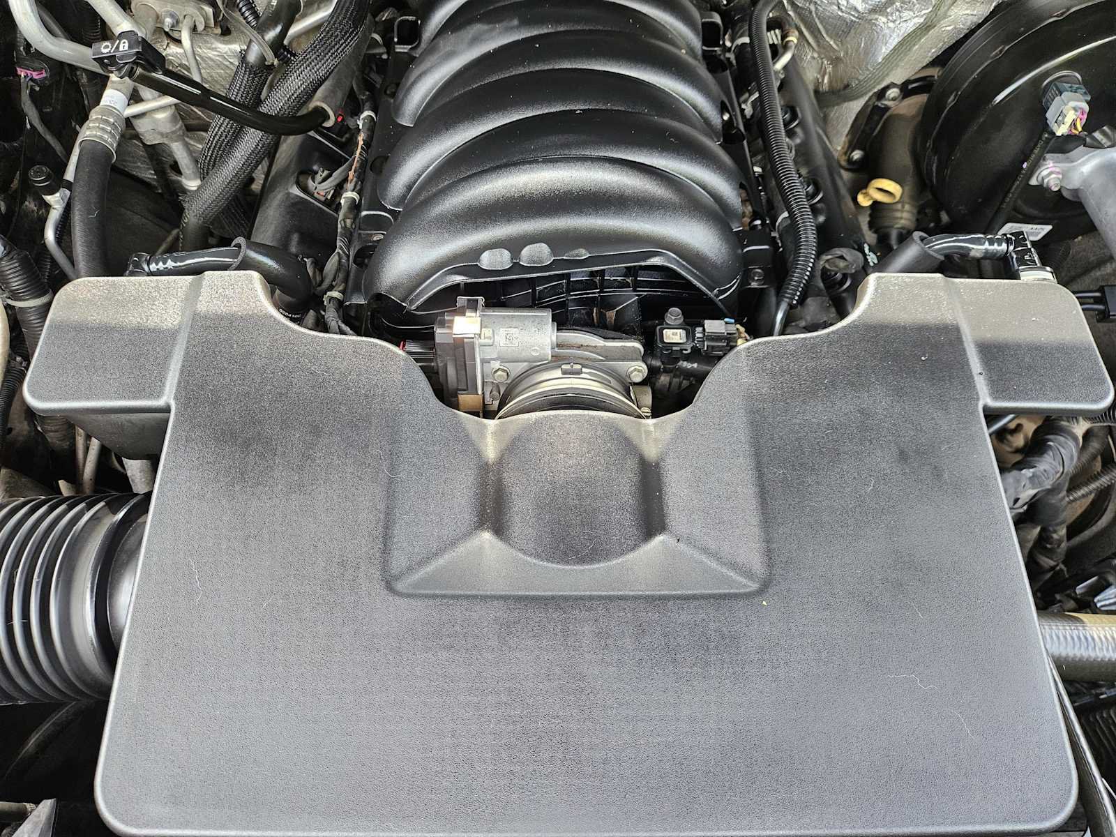 Used 2016 Chevrolet Tahoe LT RWD image 28