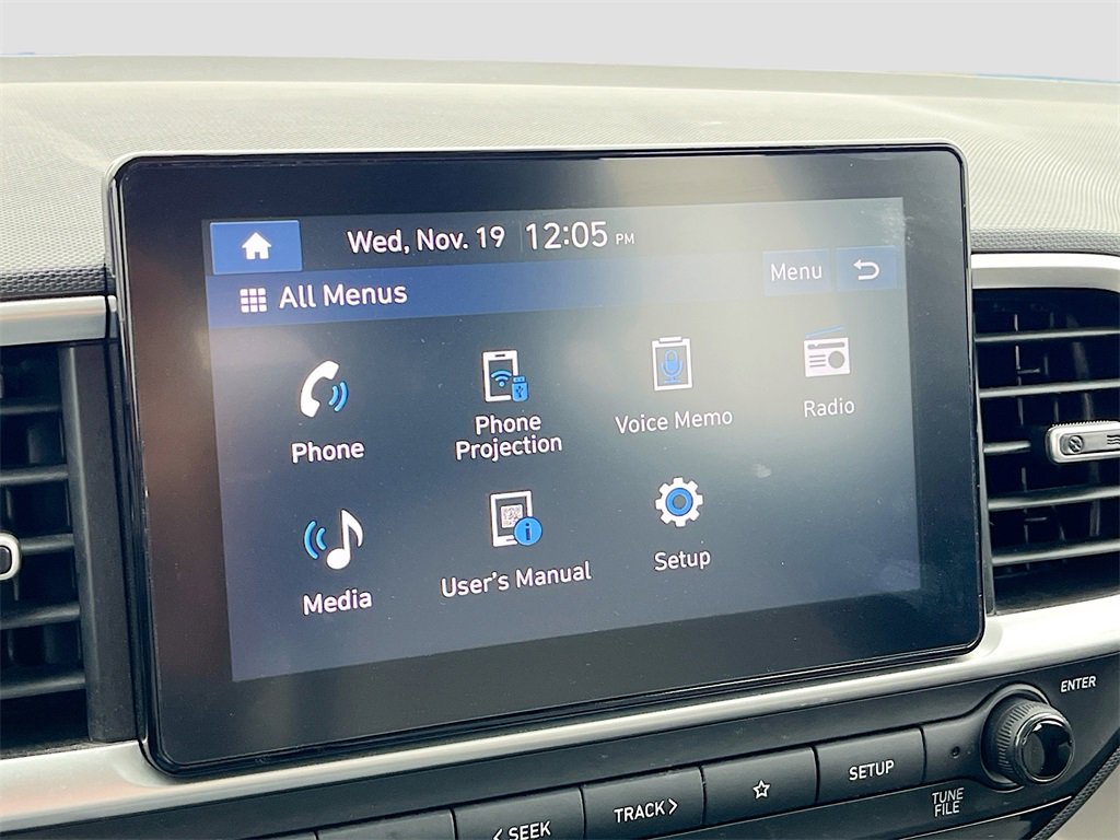 Used 2024 Hyundai Venue SEL image 13