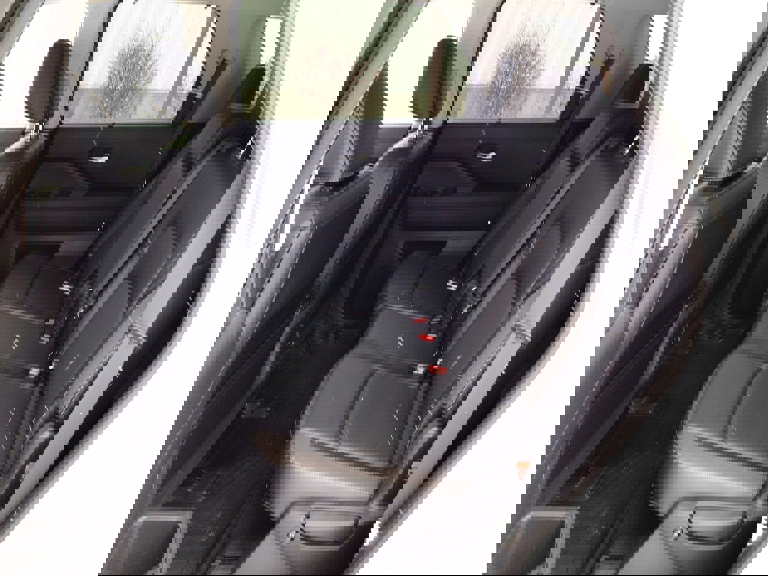 Used 2022 Nissan Pathfinder SL image 13