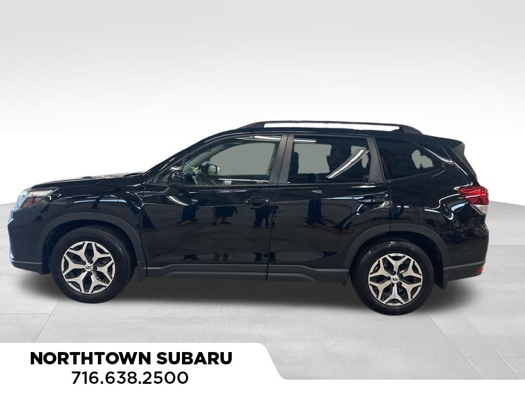 Used 2020 Subaru Forester Premium AWD/4WD image 5