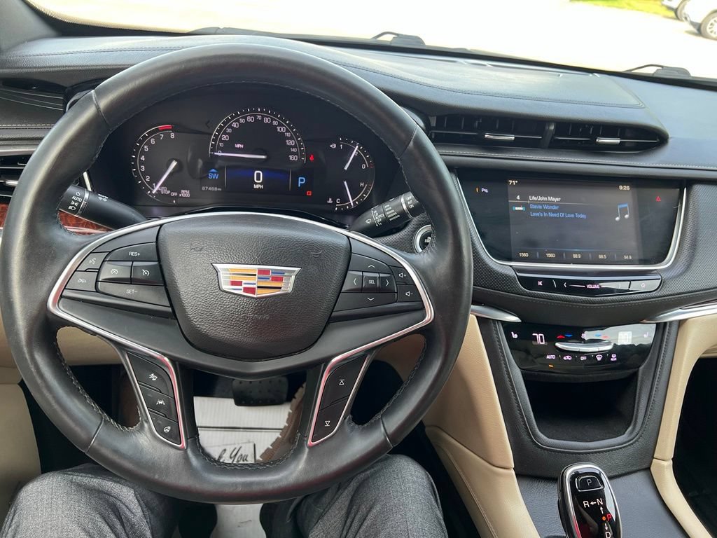 Used 2017 Cadillac XT5 Luxury w/ Driver Awareness Package FWD image 34