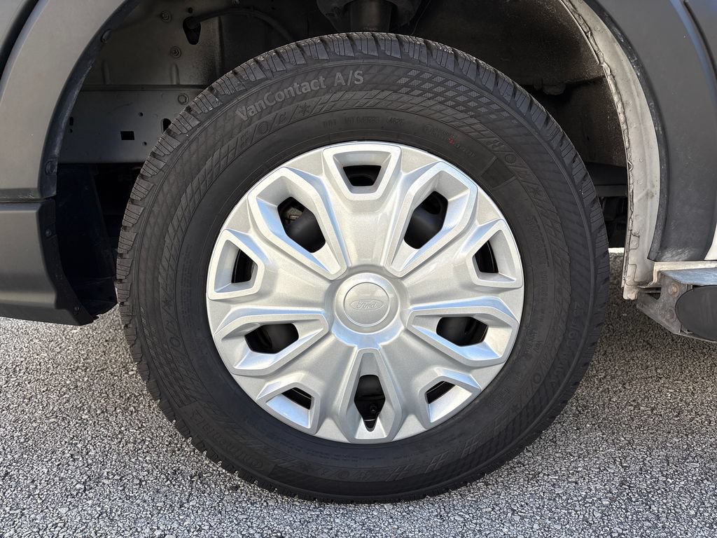 Certified 2025 Ford Transit 250 Low Roof w/ Exterior Upgrade Package RWD image 15