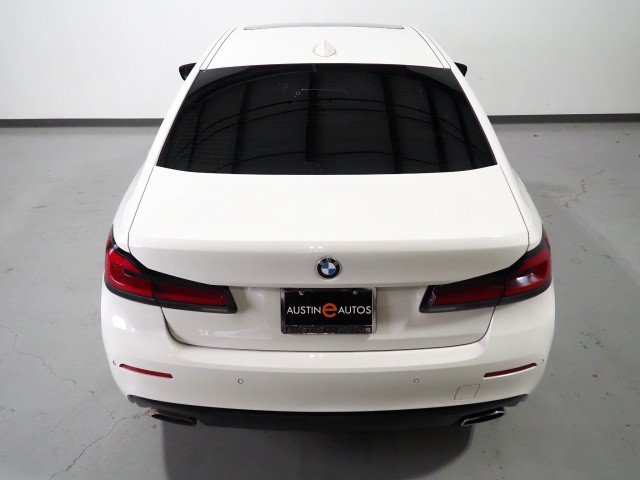 Used 2021 BMW 530e w/ Premium Package w/ Premium Package RWD image 7