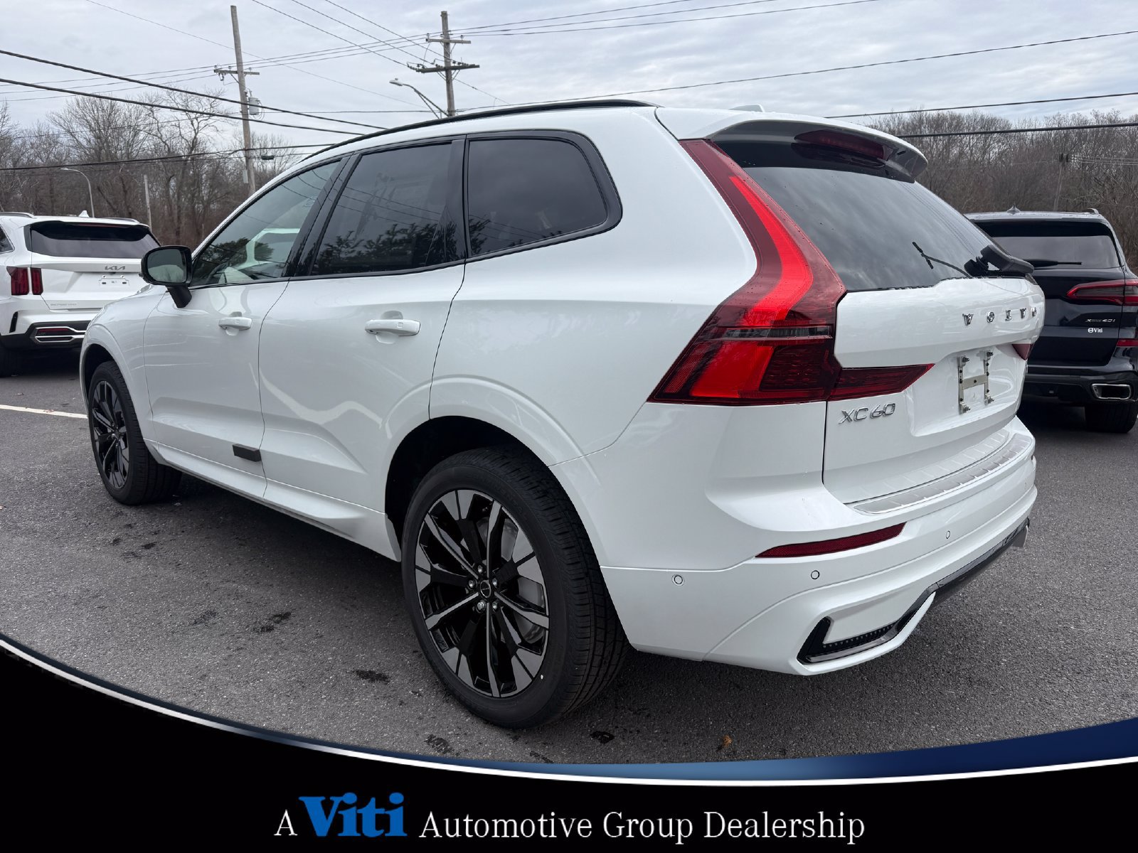 Used 2026 Volvo XC60 B5 Plus w/ Protection Package Premier AWD/4WD image 6