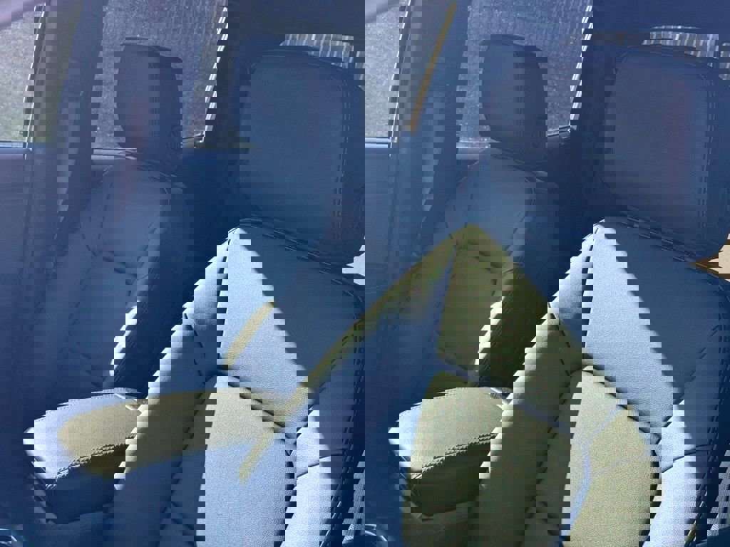 New 2026 GMC Canyon Elevation w/ Convenience Package image 18