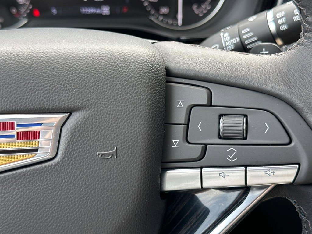 Certified 2024 Cadillac XT6 Premium Luxury image 22