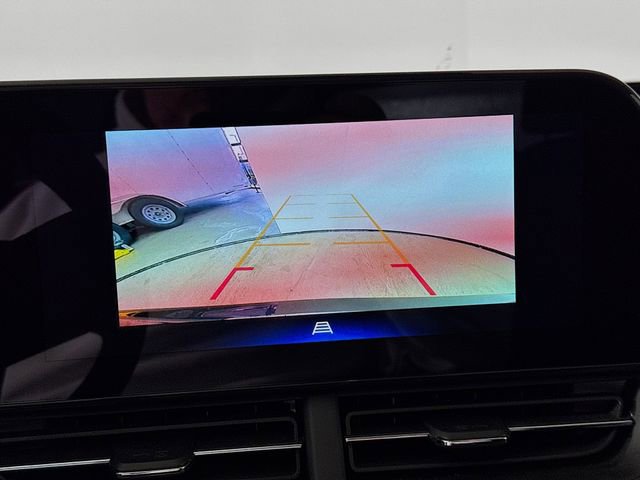 Used 2025 Chevrolet Trax LT w/ LT Convenience Package image 15