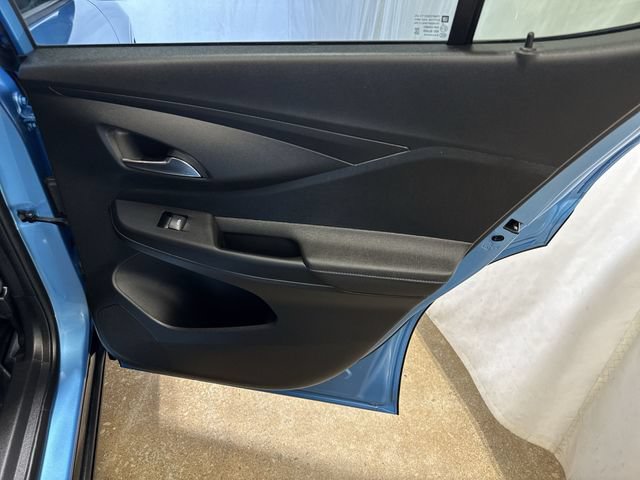 Certified 2025 Buick Envista Sport Touring FWD image 24