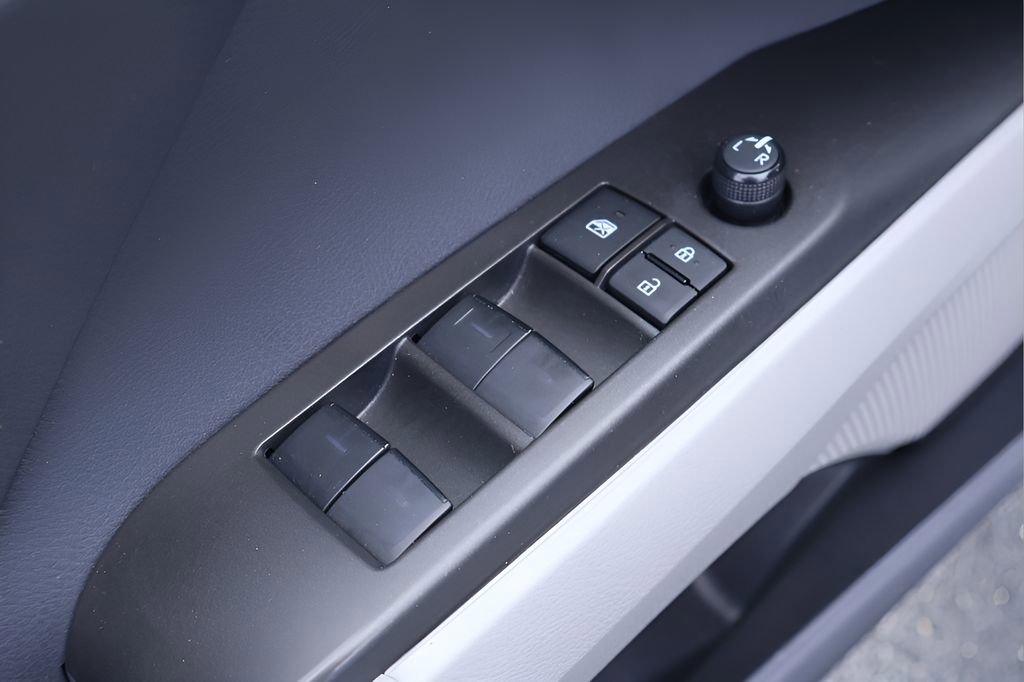 Certified 2023 Toyota Camry LE w/ Convenience Package image 12