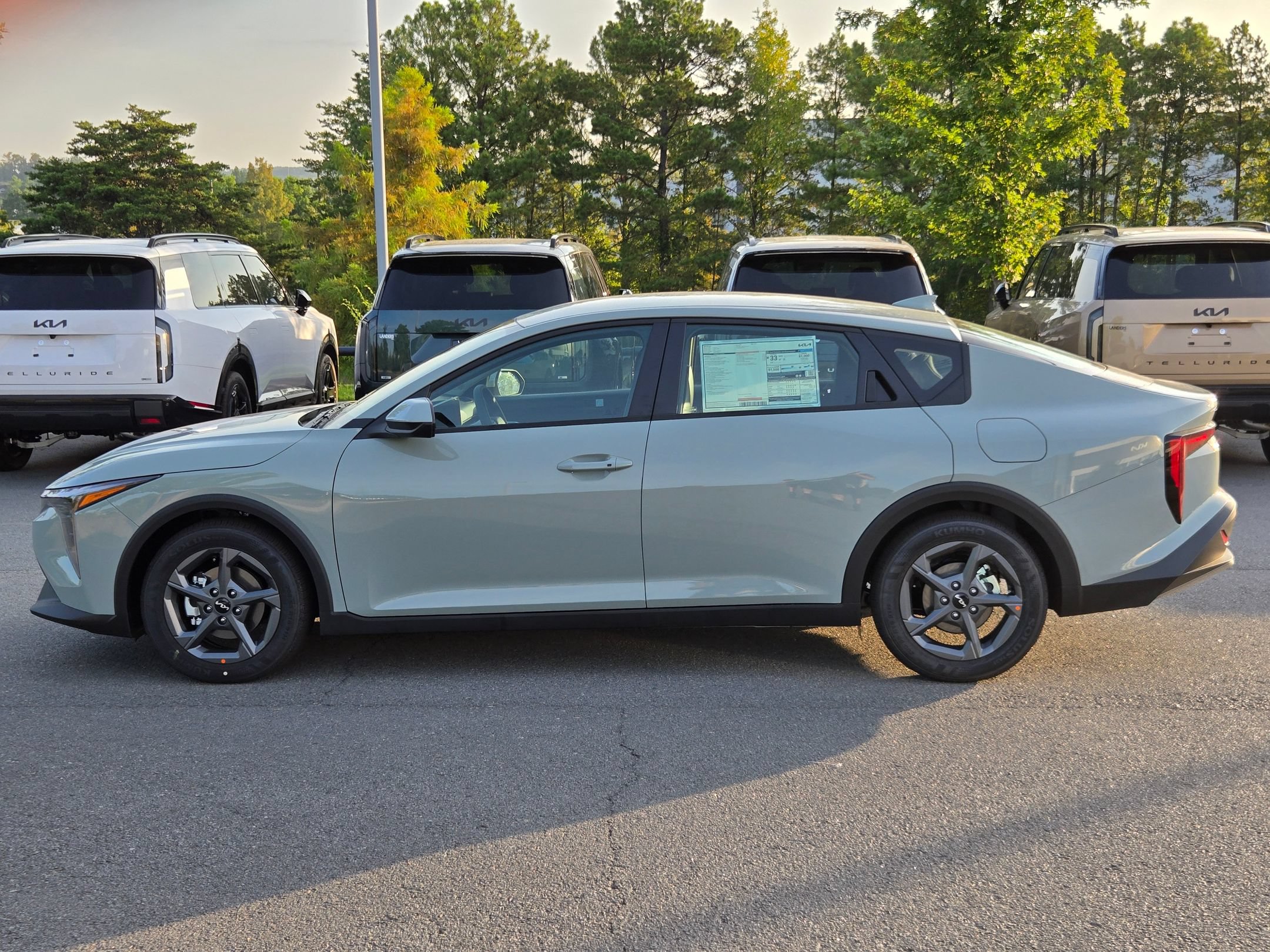 New 2026 Kia K4 FWD image 4