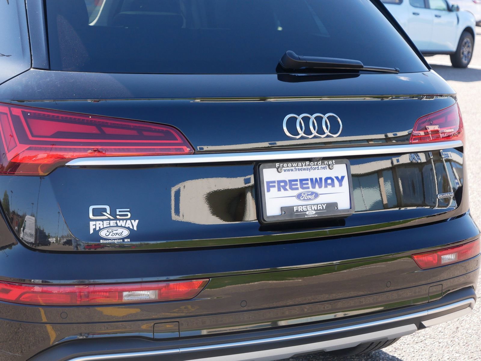Used 2021 Audi Q5 2.0T Premium w/ Convenience Package AWD/4WD image 12