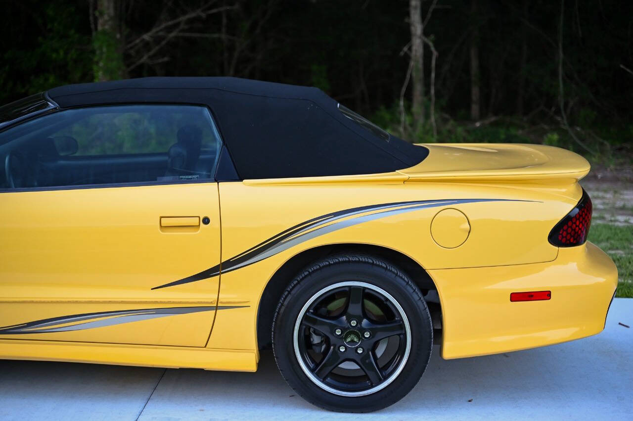 Used 2002 Pontiac Firebird Trans Am RWD image 41