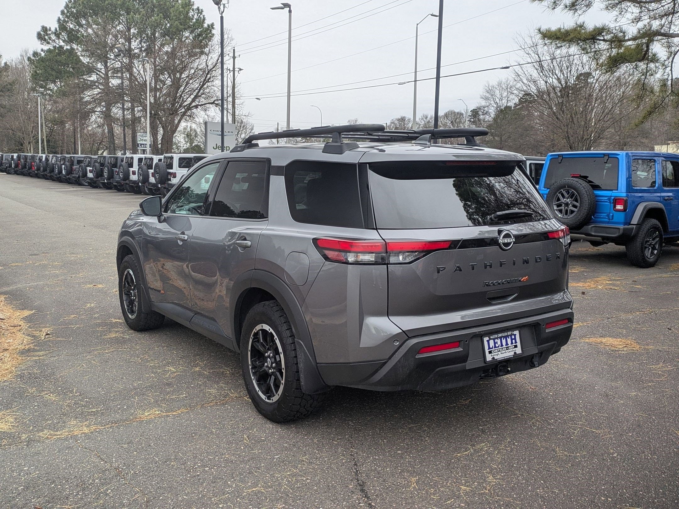 Used 2024 Nissan Pathfinder Rock Creek image 7