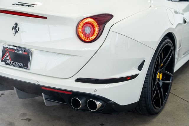 Used 2016 Ferrari California T image 52