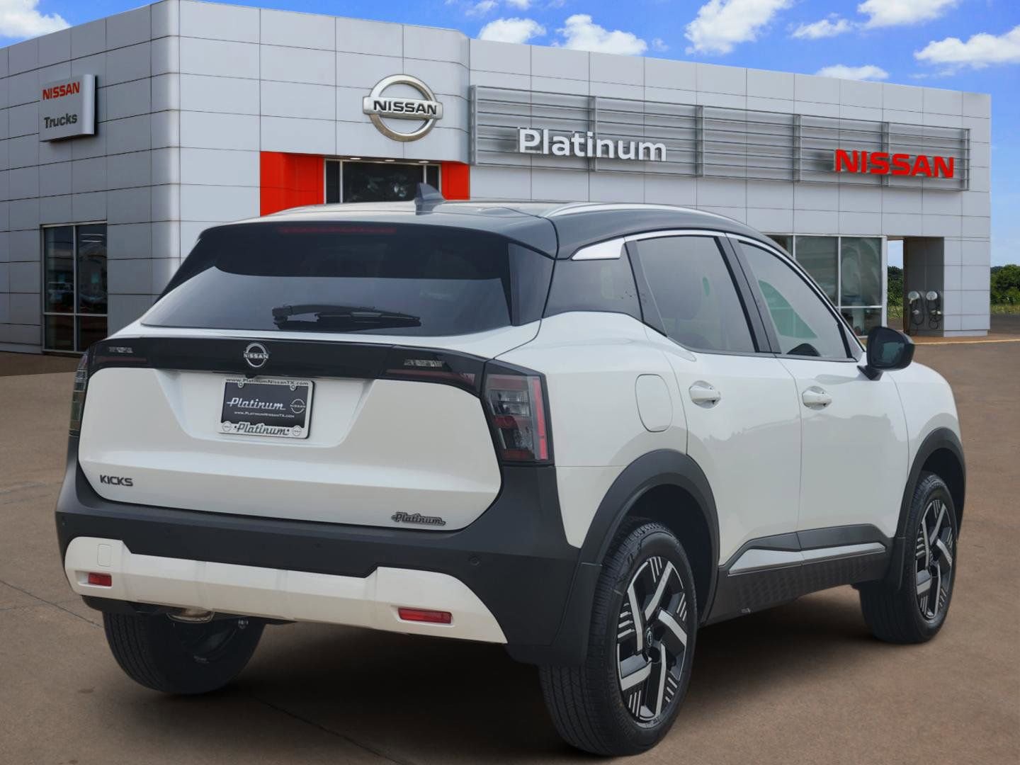New 2026 Nissan Kicks SV image 4