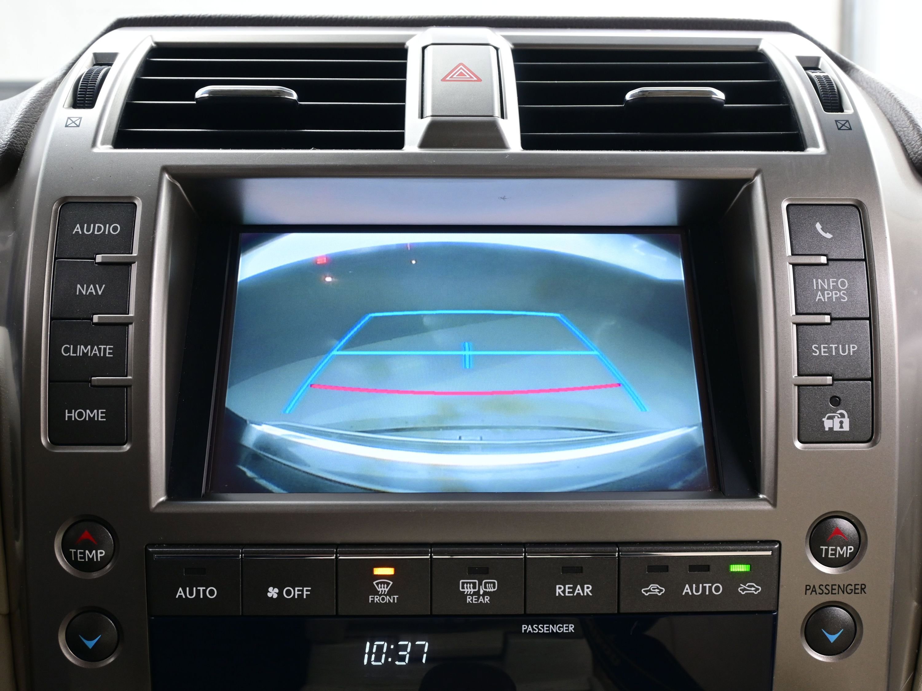 Used 2015 Lexus GX 460 w/ Premium Package image 20