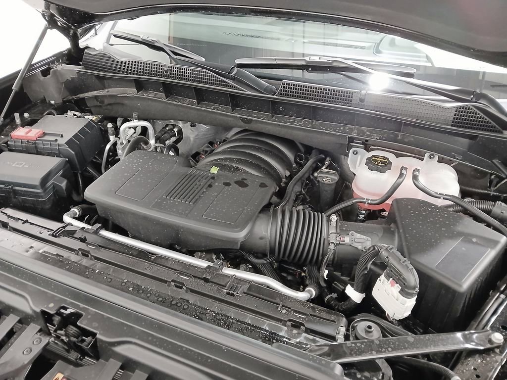 Used 2026 GMC Sierra 1500 SLT image 30