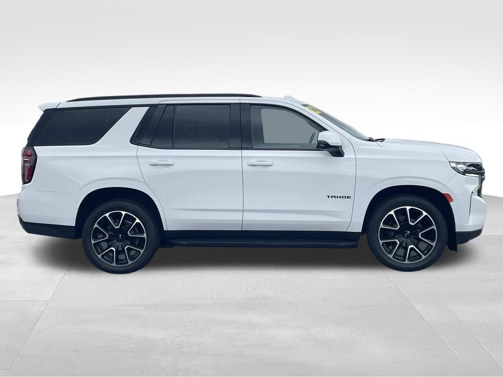 Used 2022 Chevrolet Tahoe RST w/ Luxury Package RWD image 2