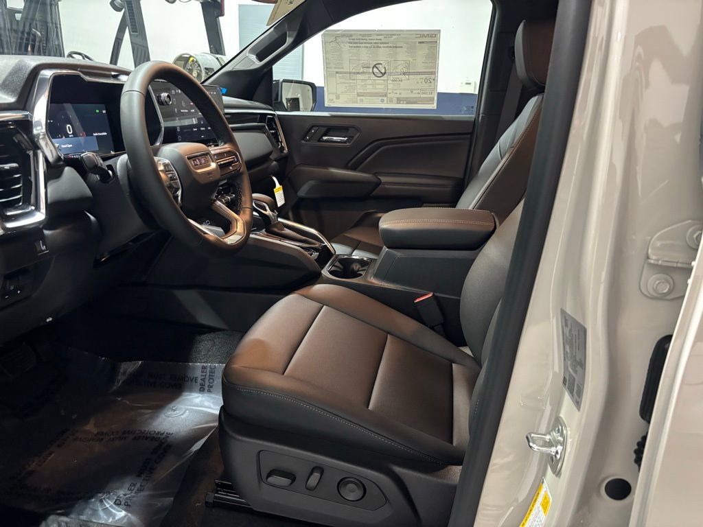 New 2026 GMC Canyon Elevation w/ Convenience Package RWD image 27