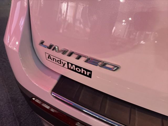 Certified 2022 Ford Explorer Limited w/ Limited Technology Package image 9